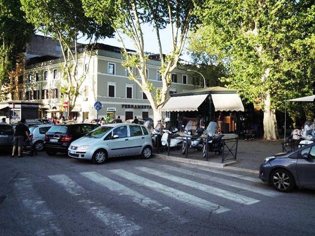 negozio in vendita a Roma in zona Della Vittoria