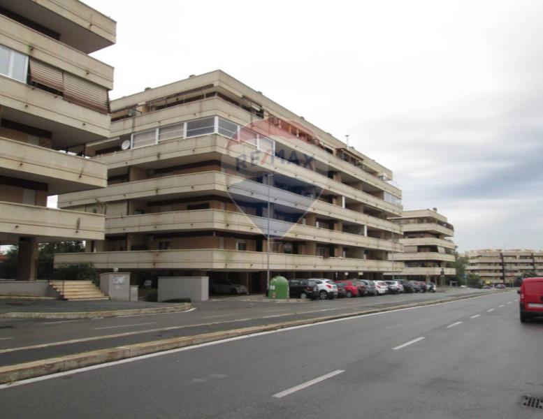 appartamento in vendita a Roma in zona Ponte di Nona