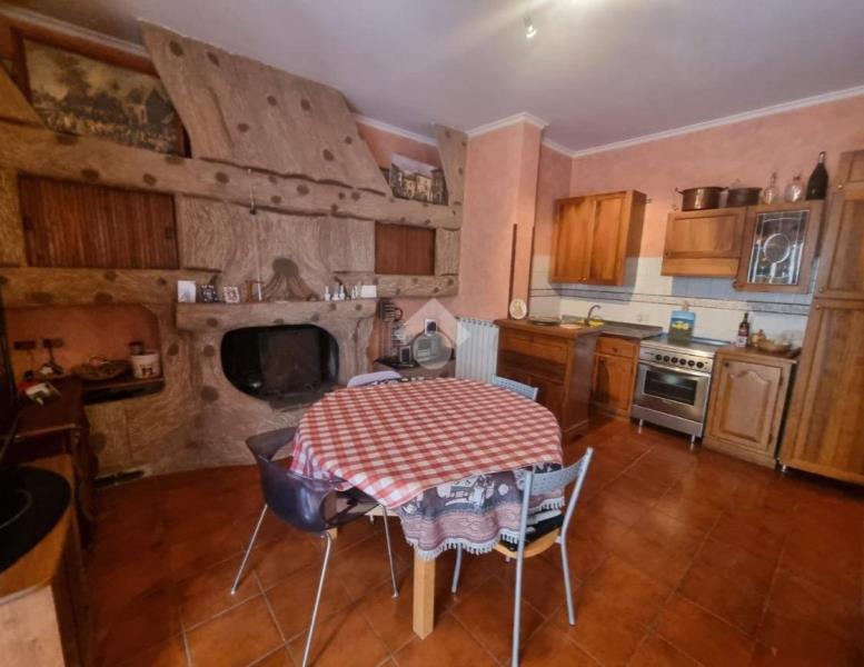 appartamento in vendita a Roma in zona Tor Vergata/Torrenova
