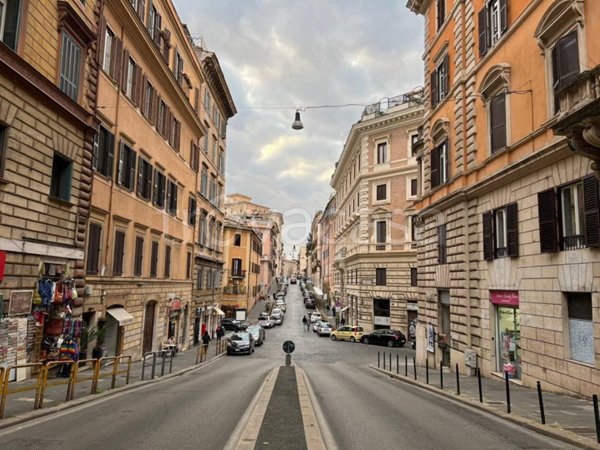 appartamento in vendita a Roma in zona Celio