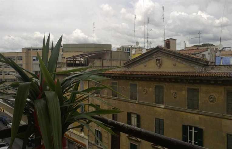 appartamento in vendita a Roma in zona San Saba - Ripa