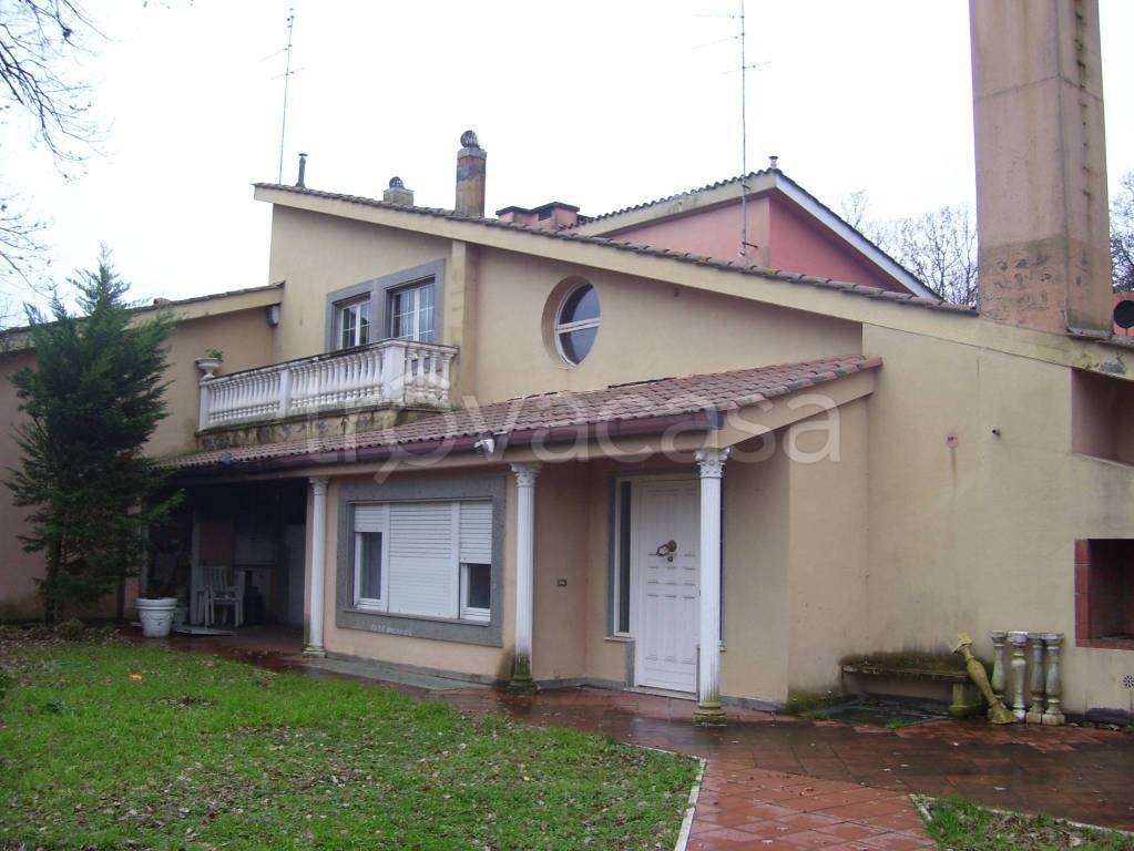 casa indipendente in vendita a Roma in zona Olgiata