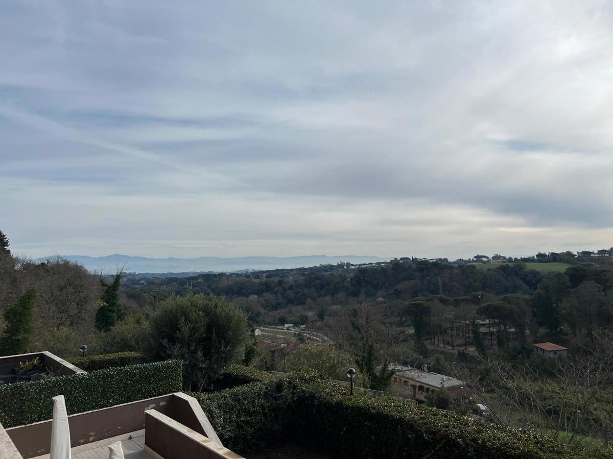 appartamento in vendita a Roma in zona Olgiata