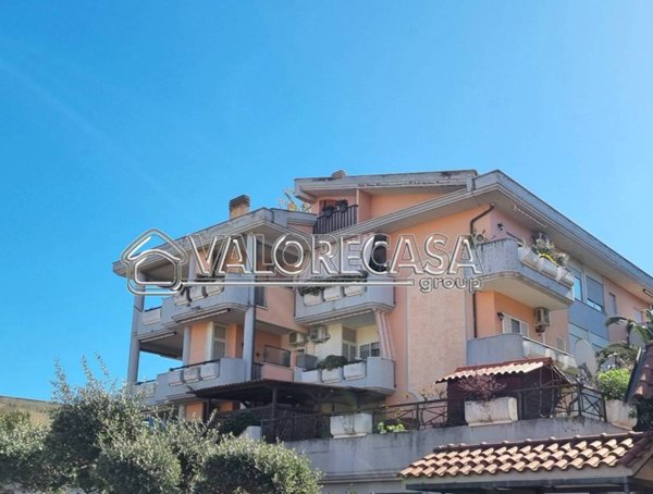 appartamento in vendita a Roma in zona Finocchio