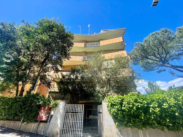 appartamento in vendita a Roma in zona Monte Sacro/Talenti