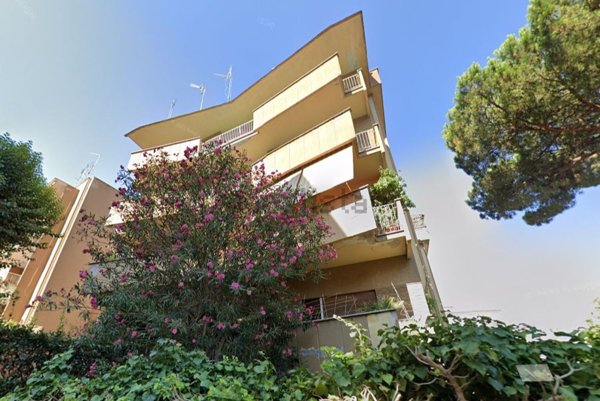 appartamento in vendita a Roma in zona Monte Sacro/Talenti