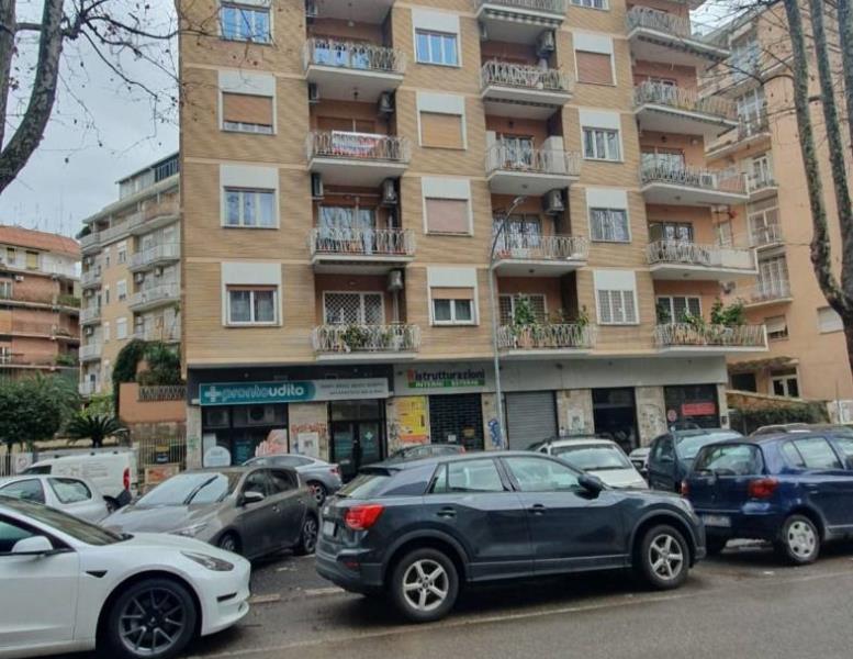 appartamento in vendita a Roma in zona Monte Sacro/Talenti