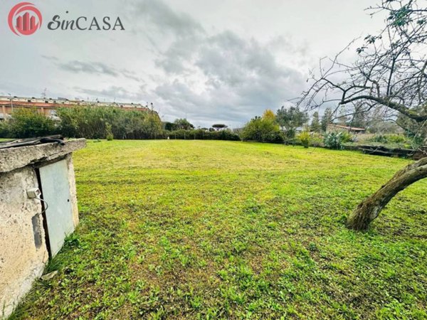 terreno agricolo in vendita a Roma in zona Longarina