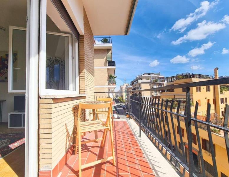 appartamento in vendita a Roma in zona Portuense