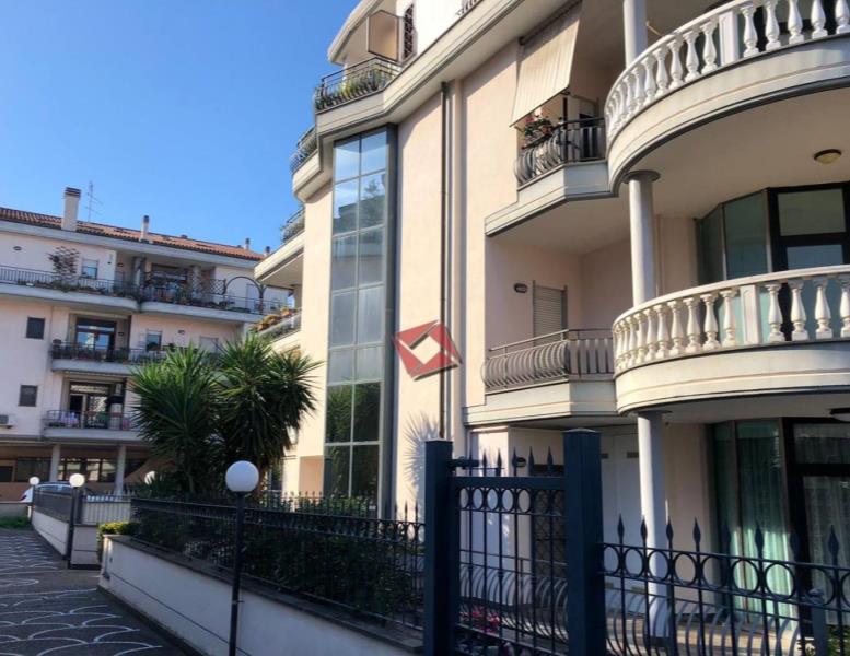 appartamento in vendita a Roma in zona Finocchio