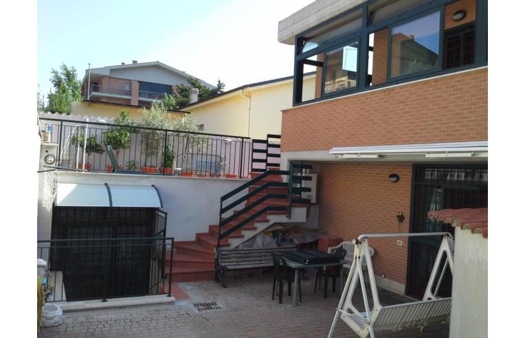 casa indipendente in vendita a Roma in zona Settecamini