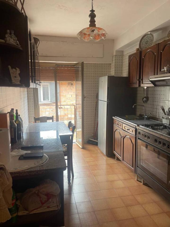 appartamento in vendita a Roma in zona Case Rosse
