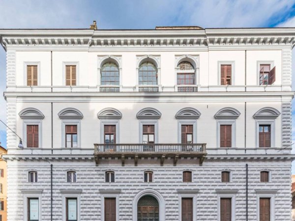 appartamento in vendita a Roma in zona Campo Marzio