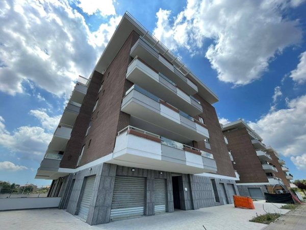 negozio in vendita a Roma in zona Trionfale