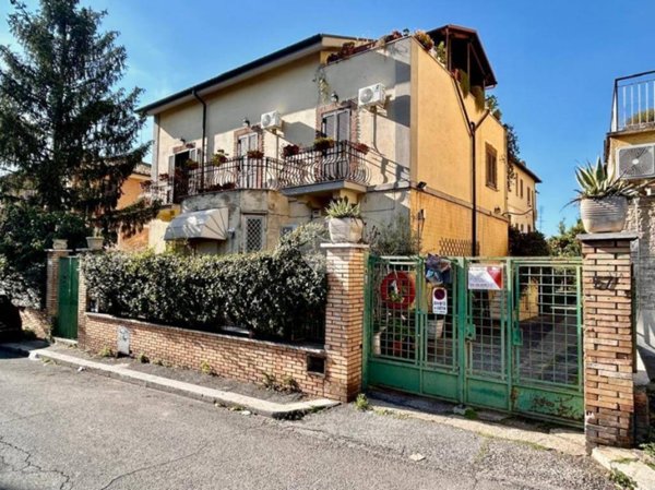 appartamento in vendita a Roma in zona Tor Sapienza