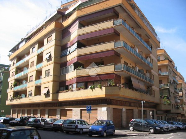 appartamento in vendita a Roma in zona Prenestino-Centocelle