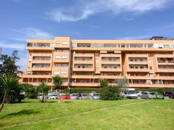 appartamento in vendita a Roma in zona Ardeatino