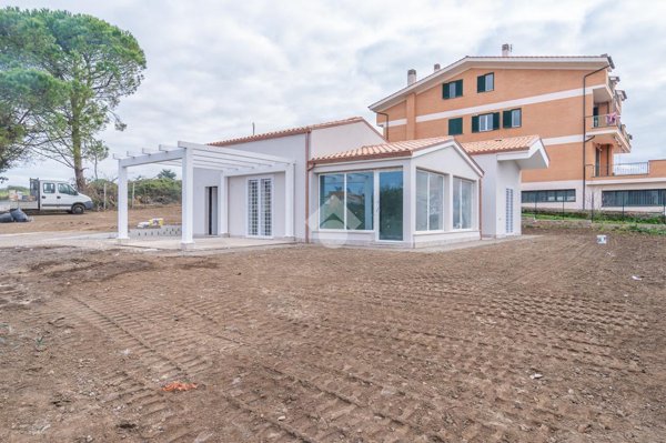 casa indipendente in vendita a Roma in zona Tor Vergata/Torrenova