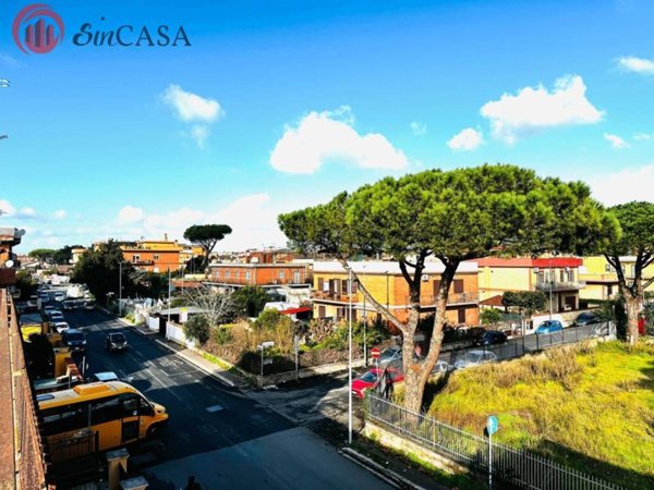 appartamento in vendita a Roma in zona Ostiense