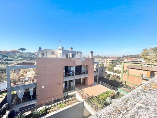 appartamento in vendita a Roma in zona Fonte Laurentina