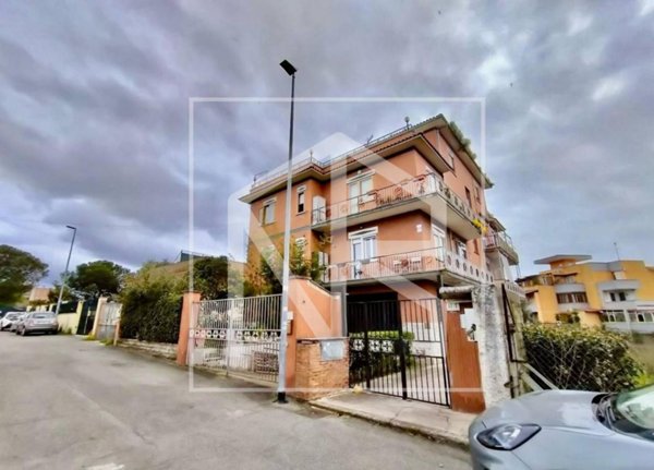 appartamento in vendita a Roma in zona Tor Vergata/Torrenova