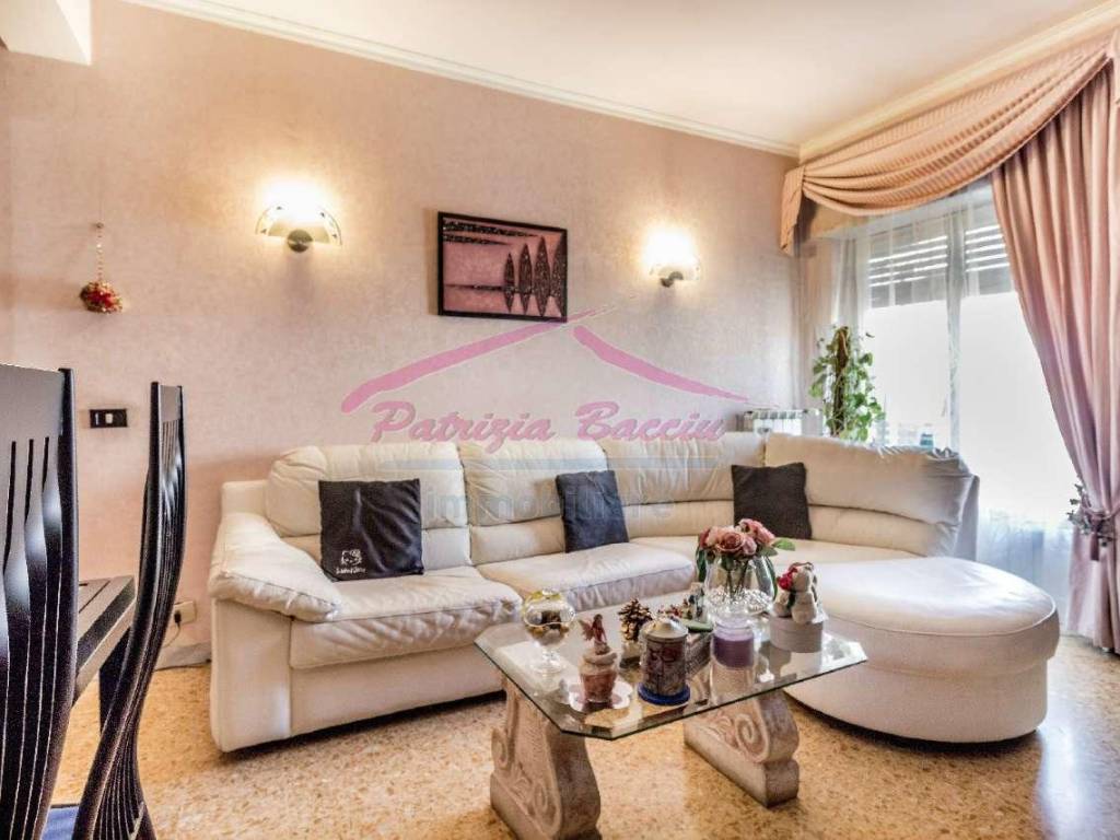 appartamento in vendita a Roma in zona Ostiense