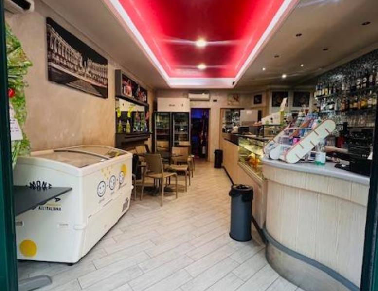 negozio in vendita a Roma in zona Ottavia