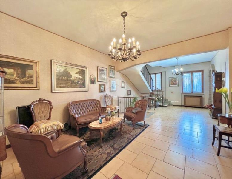 casa indipendente in vendita a Roma in zona Appio Pignatelli