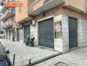 locale commerciale in vendita a Roma in zona Torre Maura