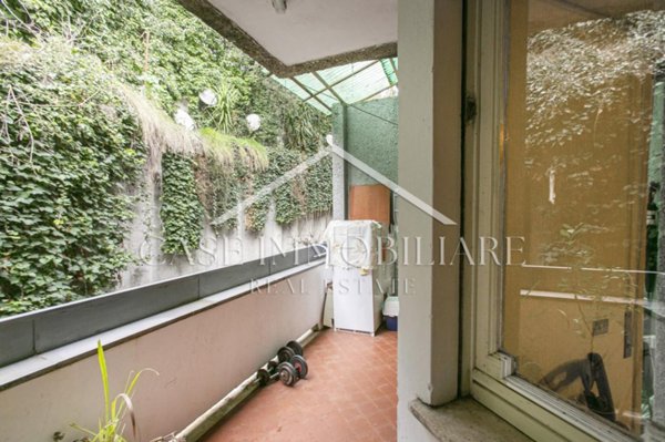 appartamento in vendita a Roma in zona Tomba di Nerone