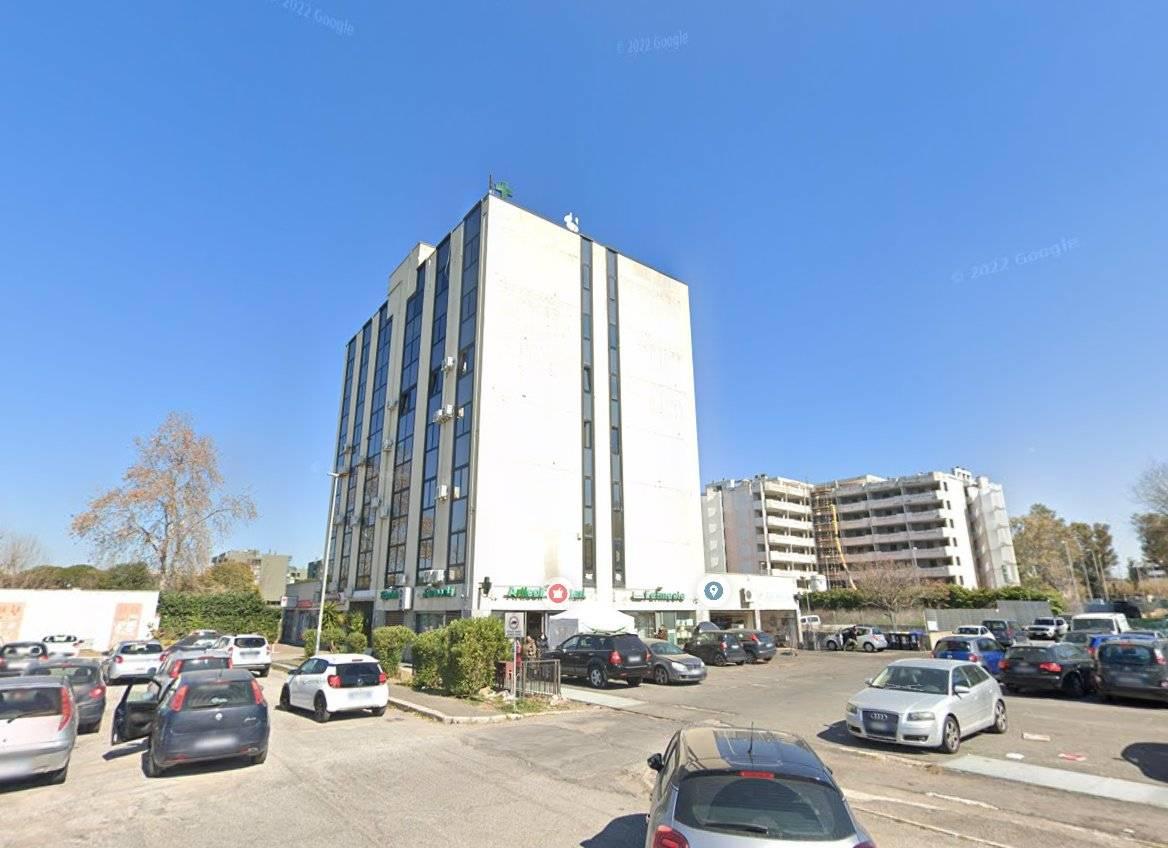 appartamento in vendita a Roma in zona Dragoncello