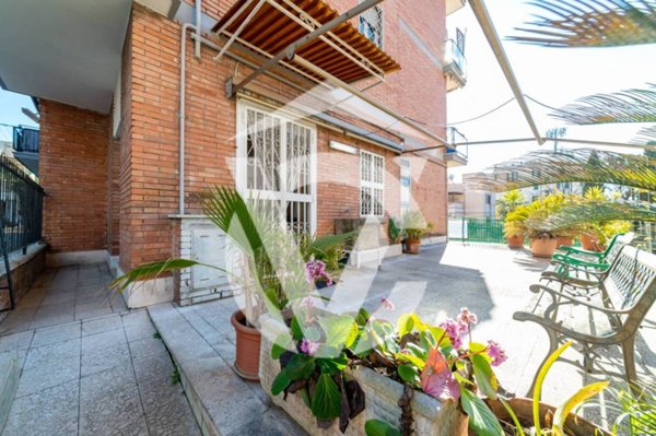 appartamento in vendita a Roma in zona Prenestino-Centocelle