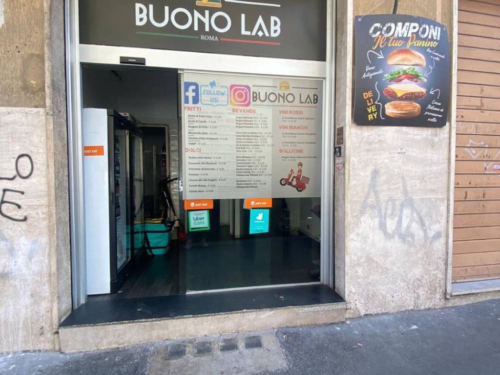 negozio in vendita a Roma in zona Portuense