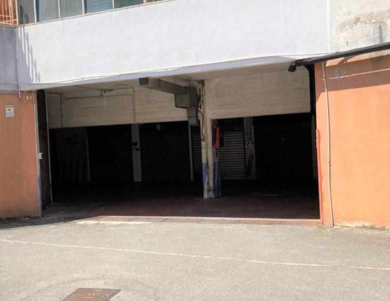 negozio in vendita a Roma in zona Borghesiana