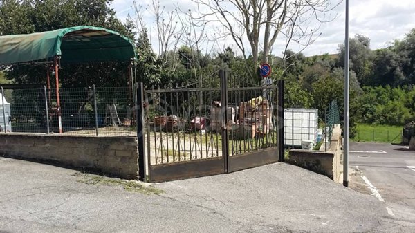 terreno agricolo in vendita a Roma in zona Valle Santa