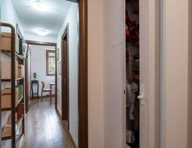 appartamento in vendita a Roma in zona Portuense