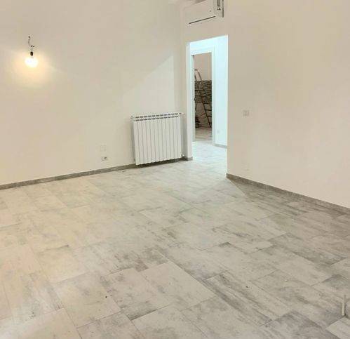 appartamento in vendita a Roma in zona Lunghezza