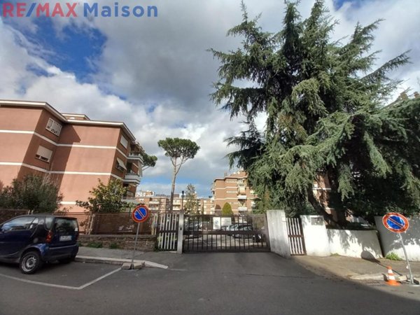 appartamento in vendita a Roma in zona Monte Sacro/Talenti