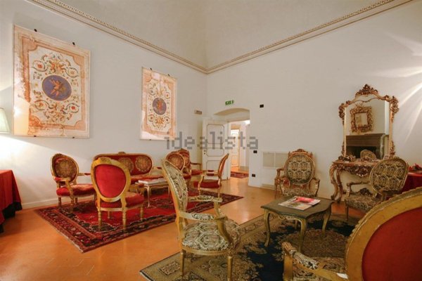 appartamento in vendita a Roma in zona Parione/Sant'Eustachio