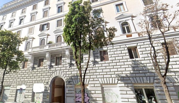 appartamento in vendita a Roma in zona Esquilino