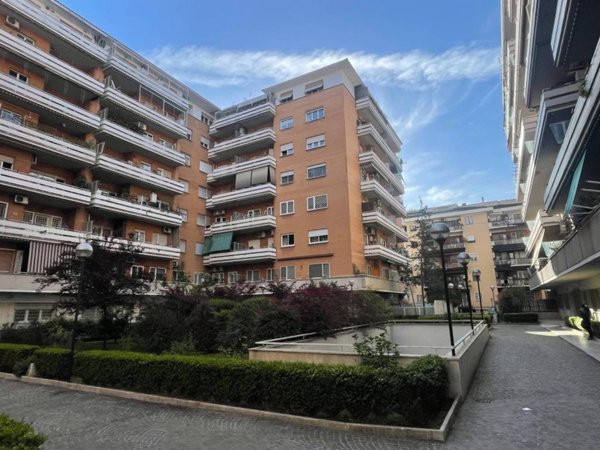 appartamento in vendita a Roma in zona Monte Sacro/Talenti