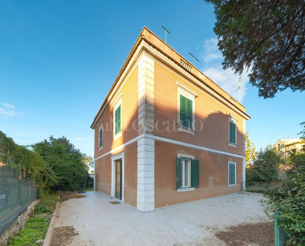 casa indipendente in vendita a Roma in zona Pietralata