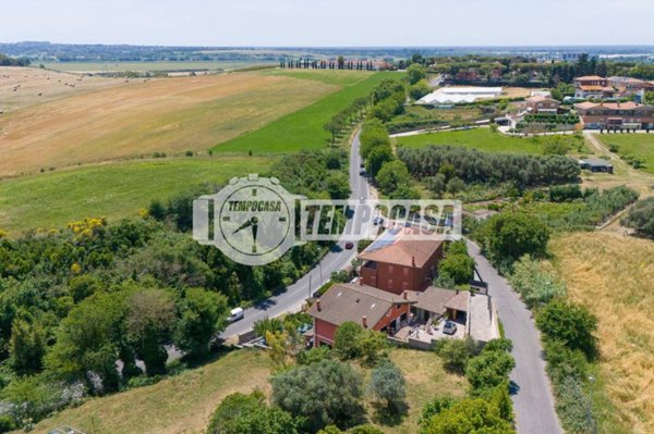 terreno agricolo in vendita a Roma in zona Ponte Galeria