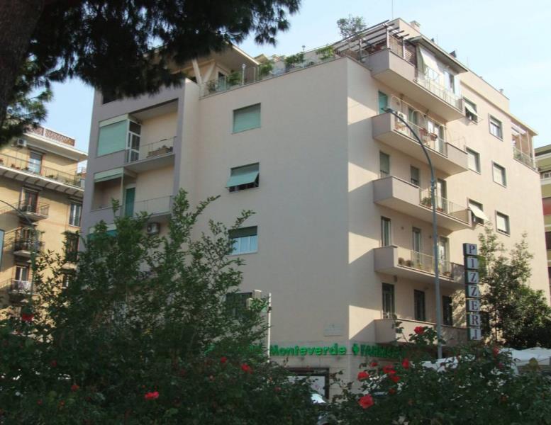 appartamento in vendita a Roma in zona Gianicolense