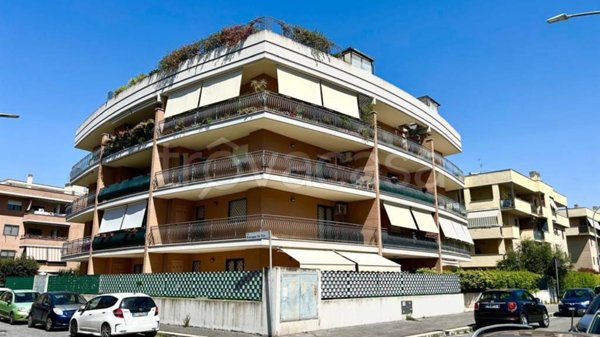 appartamento in vendita a Roma in zona Della Vittoria