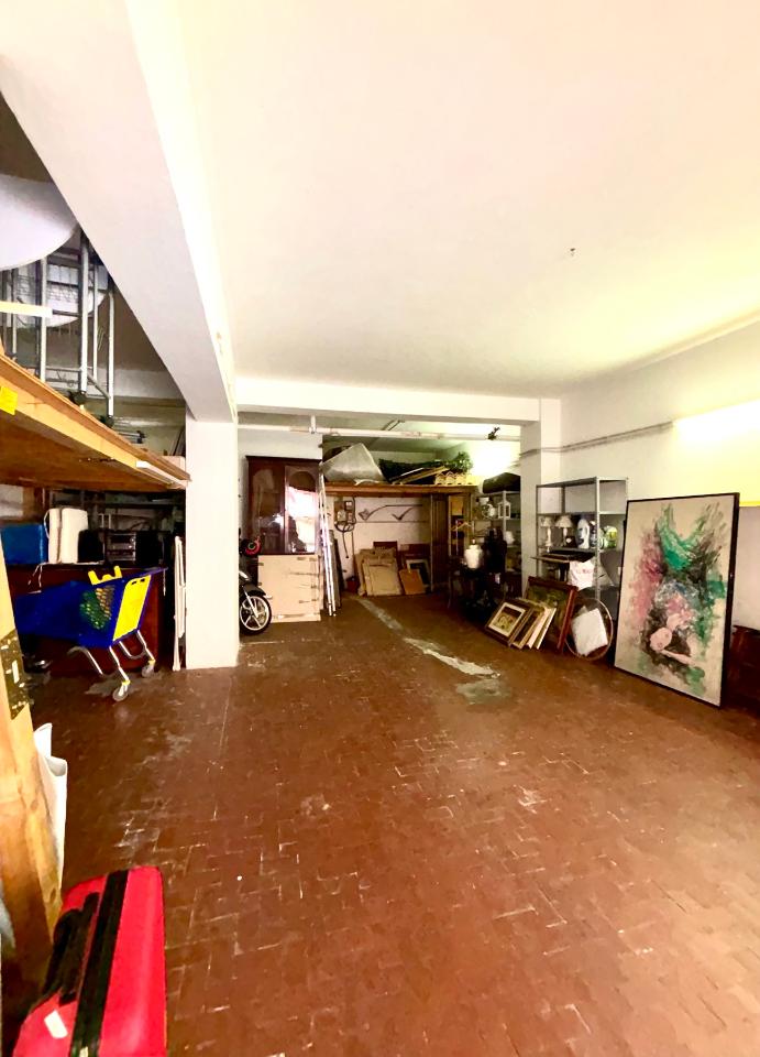 locale di sgombero in vendita a Roma in zona Ardeatino
