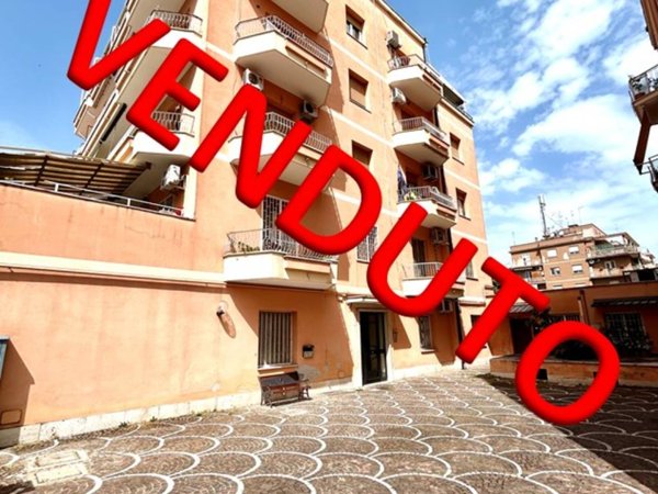 appartamento in vendita a Roma in zona Prenestino-Centocelle