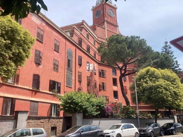 appartamento in vendita a Roma in zona Ostiense