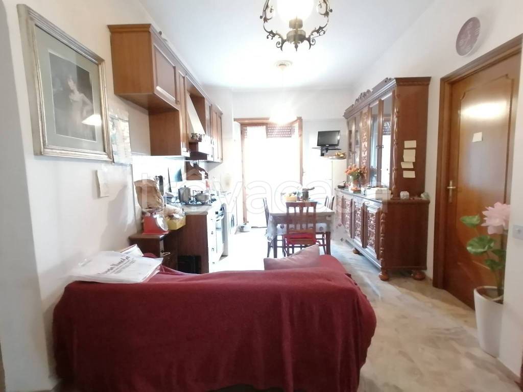 appartamento in vendita a Roma in zona Borghesiana