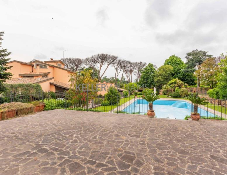 casa indipendente in vendita a Roma in zona Aurelio